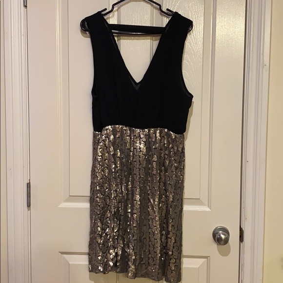 Sequin dress - Picture 3 of 3